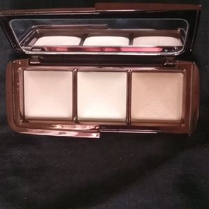 Hourglass Ambient Lighting Palette